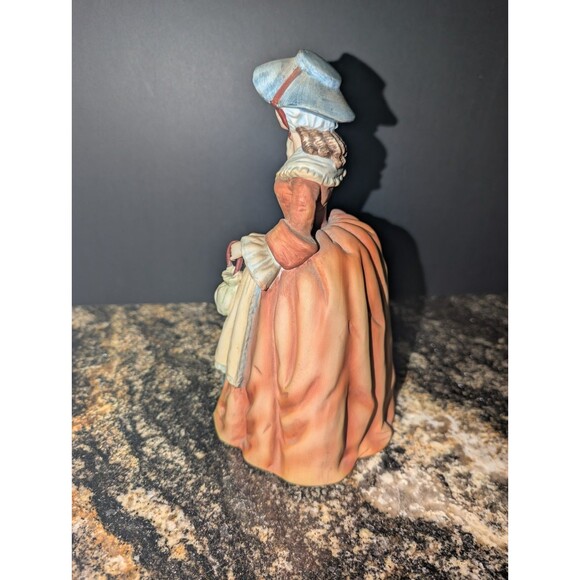 ANDREA BY SADEK FIGURINE #7844 WOMAN PORCELAIN STATUE - Picture 2 of 3